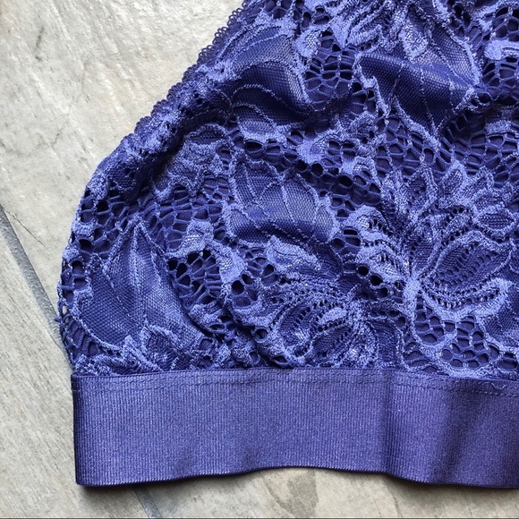 Urban outfitters “out from under” lace halter Racerback purple bralette. Size S - Picture 4 of 8